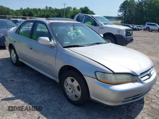 2001 Honda Accord EX z VIN 1HGCG16531A086287, wystawiony jako IAAI lot #42308715 z przebiegiem 185 287 mil mil oraz . Historia ofert i sprzedaży dostępna na DreamBid. Obrazek 1.