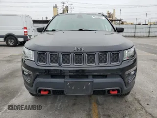 2019 Jeep Compass Trailhawk с VIN 3C4NJDDB0KT595525, выставлен на аукционе Copart как лот 60286335 с пробегом 57 900 миль миль и Списание • Salvage title. История ставок и продаж доступна на DreamBid. Изображение 5.
