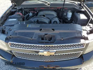 2008 Chevrolet Tahoe 1LT with VIN 1GNFK13008J169907, listed as a Copart auction lot 52602445 with 219,500 mi miles and Salvage title. Bid and sale history available at DreamBid. Image 12.