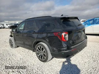 2022 Ford Explorer ST-Line with VIN 1FMSK7KH1NGA28334, listed as a Copart auction lot 75318684 with 44,802 mi miles and Salvage Title. Bid and sale history available at carsss.com. Image 2.