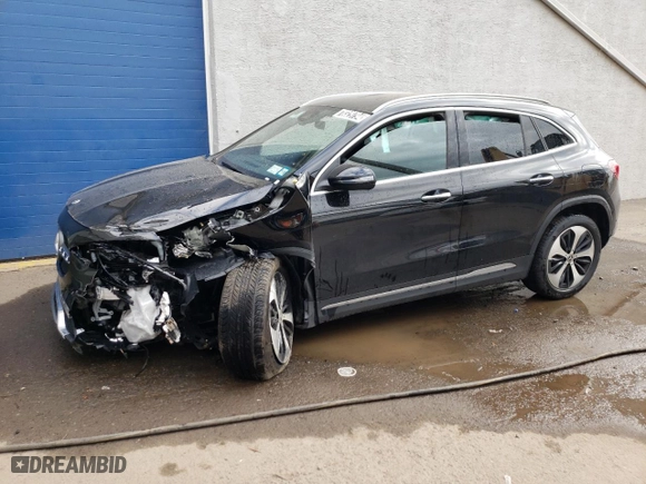 2025 Mercedes-Benz GLA with VIN W1N4N4GB5SJ634850, listed as a Copart auction lot 70329794 with 3,312 mi miles and Salvage Title. Bid and sale history available at carsss.com. Image 1.