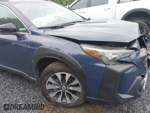 2025 Subaru Outback Limited with VIN 4S4BTANC5S3175477, listed as a IAAI auction lot 42461708 with 8,502 mi miles and . Bid and sale history available at DreamBid. Image 18.
