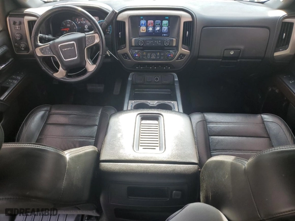 2017 GMC Sierra 2500HD Denali with VIN 1GT12UEGXHF169804, listed as a Copart auction lot 43223325 with 121,469 mi miles and Salvage Title. Bid and sale history available at carsss.com. Image 8.