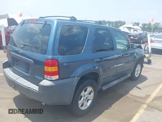 2006 Ford Escape XLT z VIN 1FMCU93156KB10612, wystawiony jako IAAI lot #42583417 z przebiegiem 133 615 mil mil oraz . Historia ofert i sprzedaży dostępna na DreamBid. Obrazek 4.
