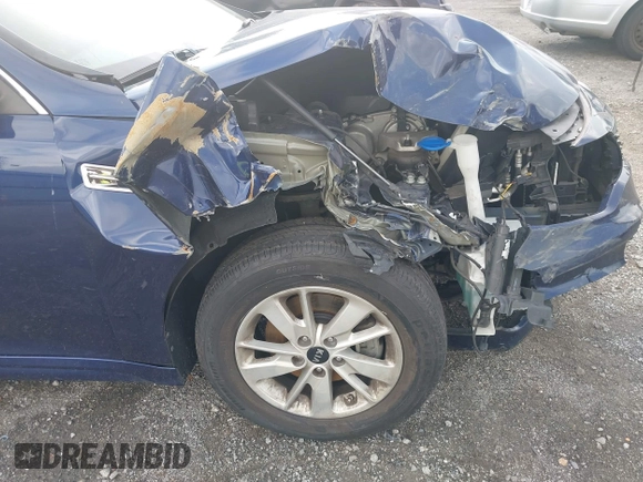 2018 Kia Optima LX with VIN 5XXGT4L37JG207956, listed as a IAAI auction lot 42121234 with 167,632 mi miles. Bid and sale history available at carsss.com. Image 18.