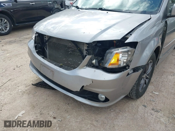 2017 Dodge Grand Caravan SXT with VIN 2C4RDGCG6HR671199, listed as a IAAI auction lot 42031157 with 99,189 mi miles and . Bid and sale history available at DreamBid. Image 19.