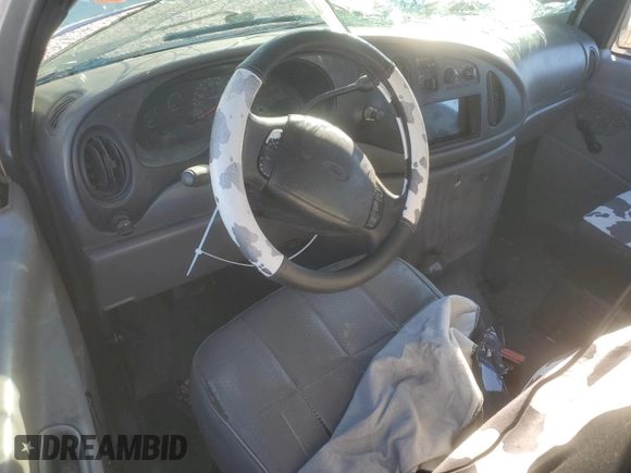 2002 Ford Econoline Passenger XL с VIN 1FBSS31S92HA05274, выставлен на аукционе Copart как лот 85349444 с пробегом 492 474 миль миль и Списание • Salvage title. История ставок и продаж доступна на DreamBid. Изображение 8.