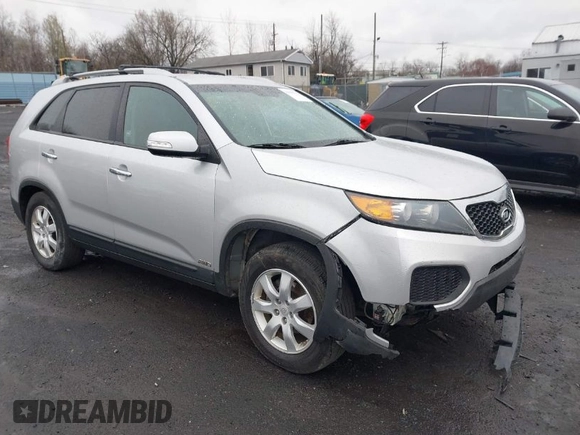 2011 Kia Sorento LX with VIN 5XYKTDA21BG167438, listed as a IAAI auction lot 41965712 with 201,055 mi miles. Bid and sale history available at carsss.com. Image 1.