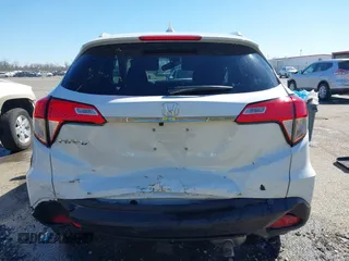2021 Honda HR-V EX-L with VIN 3CZRU5H70MM715805, listed as a IAAI auction lot 41792689 with 13,695 mi miles. Bid and sale history available at carsss.com. Image 16.