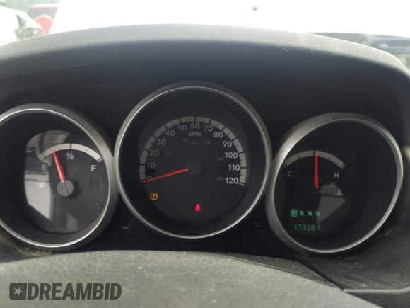 2008 Dodge Grand Caravan SE with VIN 2D8HN44H58R772251, listed as a IAAI auction lot 42479290 with 173,301 mi miles and . Bid and sale history available at DreamBid. Image 7.