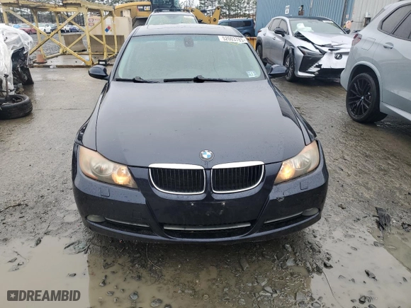 2008 BMW 3 Series 328xi with VIN WBAVC93558K039883, listed as a Copart auction lot 52003785 with 162,015 mi miles and Salvage Title. Bid and sale history available at carsss.com. Image 5.