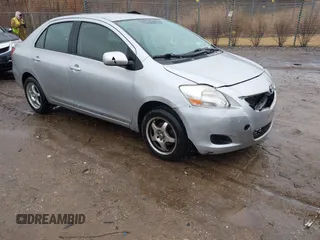 2012 Toyota Yaris with VIN JTDBT4K31CL010683, listed as a IAAI auction lot 41719732 with 89,481 mi miles. Bid and sale history available at carsss.com. Image 1.