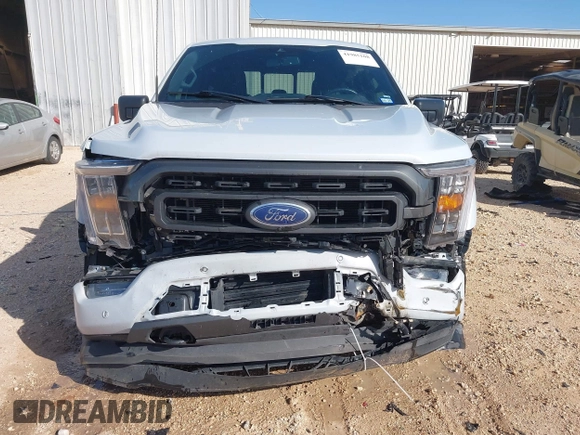 2022 Ford F-150 XL z VIN 1FTEW1EP6NKD68369, wystawiony jako IAAI lot #41985108 z przebiegiem 58 464 mil mil oraz . Historia ofert i sprzedaży dostępna na DreamBid. Obrazek 13.