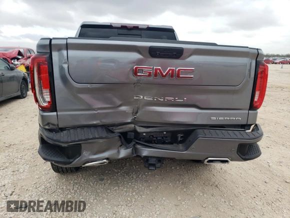 2020 GMC Sierra 1500 Denali z VIN 3GTU9FET2LG325746, wystawiony jako Copart lot #86144024 z przebiegiem 64 237 mil mil oraz Szkoda całkowita • Salvage title. Historia ofert i sprzedaży dostępna na DreamBid. Obrazek 6.