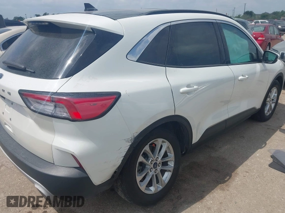 2021 Ford Escape SE с VIN 1FMCU0G6XMUA26997, выставлен на аукционе IAAI как лот 42163518 с пробегом 107 714 миль миль и . История ставок и продаж доступна на DreamBid. Изображение 4.