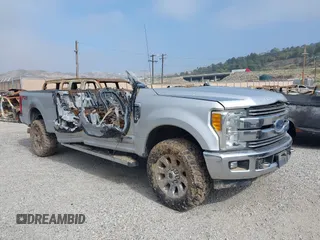 2017 Ford Super Duty F-250 SRW Lariat with VIN 1FT7W2BT7HEF39231, listed as a IAAI auction lot 41805246 with 1 mi miles. Bid and sale history available at carsss.com. Image 1.