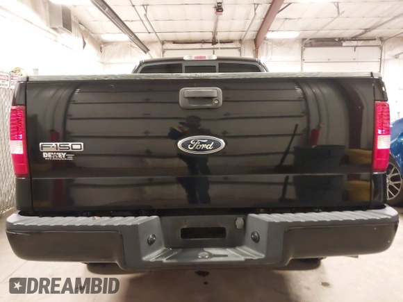 2004 Ford F-150 XL with VIN 1FTRF12W94NC05354, listed as a IAAI auction lot 41936926 with 105,846 mi miles. Bid and sale history available at carsss.com. Image 17.