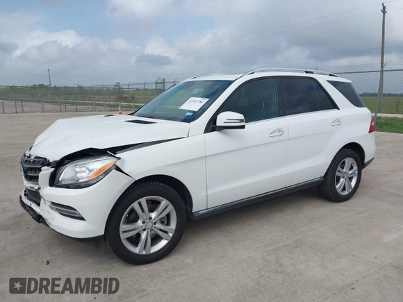 2015 Mercedes-Benz M 350 with VIN 4JGDA5JBXFA528171, listed as a IAAI auction lot 41931784 with 92,163 mi miles and . Bid and sale history available at DreamBid. Image 17.