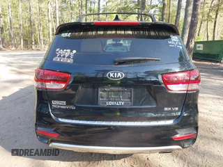 2016 Kia Sorento SX with VIN 5XYPKDA58GG127772, listed as a IAAI auction lot 42002092 with 138,367 mi miles and . Bid and sale history available at DreamBid. Image 16.