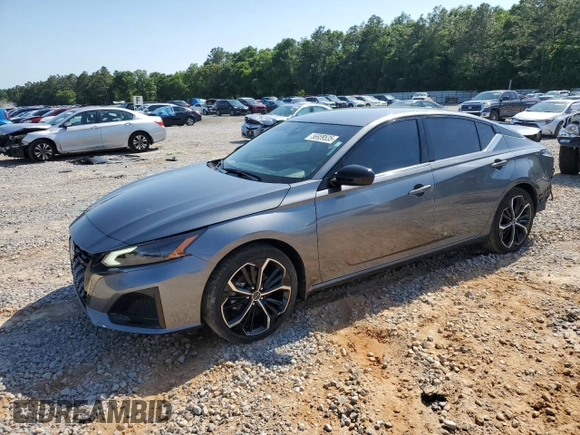 2024 Nissan Altima SR with VIN 1N4BL4CVXRN321211, listed as a Copart auction lot 56959535 with 33,510 mi miles and Salvage title. Bid and sale history available at DreamBid. Image 1.