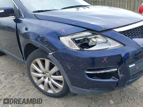 2008 Mazda CX-9 Sport with VIN JM3TB38V880128983, listed as a IAAI auction lot 41947794 with 82,131 mi miles. Bid and sale history available at carsss.com. Image 6.