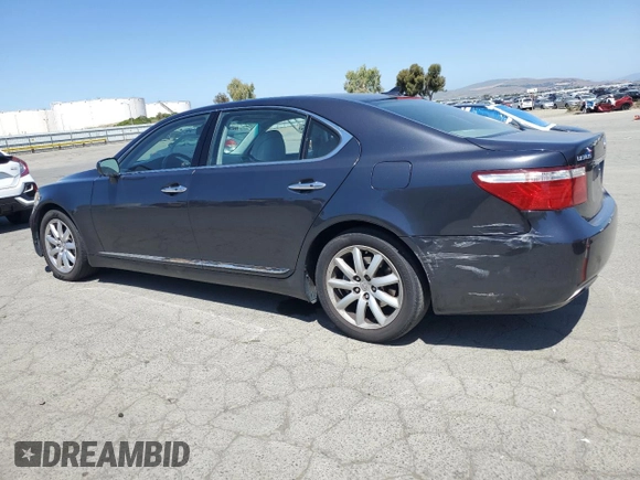 2007 Lexus LS 460 L z VIN JTHGL46F975008893, wystawiony jako Copart lot #55763835 z przebiegiem 93 809 mil mil oraz Szkoda całkowita • Salvage title. Historia ofert i sprzedaży dostępna na DreamBid. Obrazek 2.