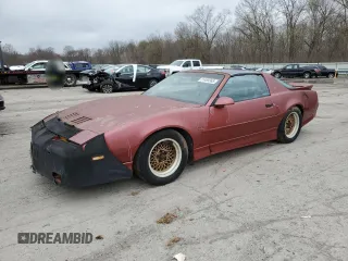 1989 Pontiac Firebird z VIN 1G2FW2181KL244335, wystawiony jako Copart lot #51469365 z przebiegiem 150 615 mil mil oraz Czysty tytuł • Clean title. Historia ofert i sprzedaży dostępna na DreamBid. Obrazek 1.