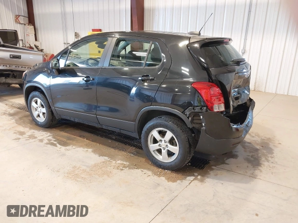 2015 Chevrolet Trax LS with VIN KL7CJPSB2FB094863, listed as a IAAI auction lot 41643953 with 118,456 mi miles. Bid and sale history available at carsss.com. Image 3.