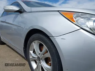 2013 Hyundai Sonata Limited with VIN 5NPEC4AC8DH677464, listed as a IAAI auction lot 42011646 with 101,695 mi miles and . Bid and sale history available at carsss.com. Image 6.