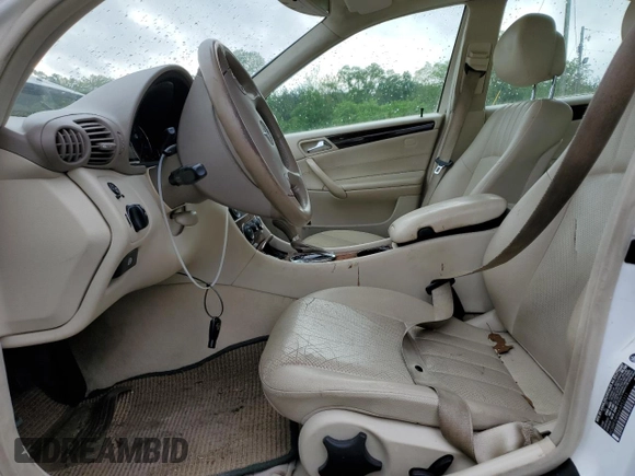 2006 Mercedes-Benz C 280 Luxury z VIN WDBRF54H66A852311, wystawiony jako Copart lot #53780605 z przebiegiem 153 275 mil mil oraz Szkoda całkowita • Salvage title. Historia ofert i sprzedaży dostępna na DreamBid. Obrazek 7.