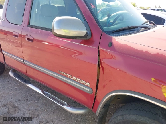 2002 Toyota Tundra SR5 with VIN 5TBRT34142S259456, listed as a IAAI auction lot 41872370 with 256,850 mi miles. Bid and sale history available at carsss.com. Image 12.