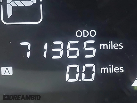 2019 Nissan Note SV with VIN 3N1CE2CP8KL365103, listed as a IAAI auction lot 42219489 with 71,365 mi miles and . Bid and sale history available at DreamBid. Image 15.