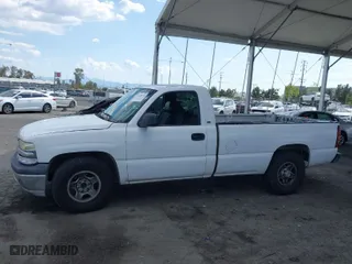 2002 Chevrolet Silverado 1500 with VIN 1GCEC14V82Z236404, listed as a IAAI auction lot 41970241 with 240,265 mi miles. Bid and sale history available at carsss.com. Image 14.