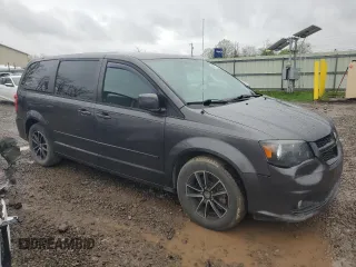 2015 Dodge Grand Caravan SXT with VIN 2C4RDGCG3FR641722, listed as a Copart auction lot 55661285 with 94,140 mi miles and Clean Title. Bid and sale history available at DreamBid. Image 4.