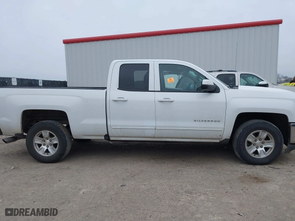 2016 Chevrolet Silverado 1500 LT with VIN 1GCRCREC1GZ160870, listed as a IAAI auction lot 41371964 with 1 mi miles. Bid and sale history available at carsss.com. Image 14.