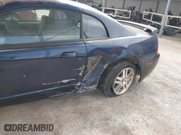 2002 Ford Mustang Standard with VIN 1FAFP40412F226151, listed as a IAAI auction lot 42414805 with 230,718 mi miles and . Bid and sale history available at DreamBid. Image 6.
