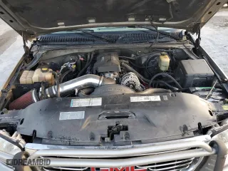 2000 GMC New Sierra 1500 SLE with VIN 1GTEK19T6YZ264673, listed as a Copart auction lot 76114964 with 188,042 mi miles and Non Repairable. Bid and sale history available at carsss.com. Image 11.