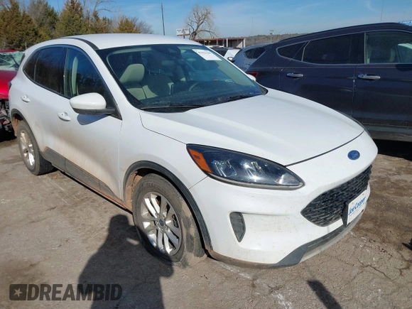 2020 Ford Escape SE с VIN 1FMCU0G66LUC00448, выставлен на аукционе IAAI как лот 41623165 с пробегом 100 064 миль миль и . История ставок и продаж доступна на DreamBid. Изображение 1.