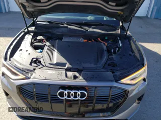 2021 Audi e-tron Prestige with VIN WA1VABGE4MB017274, listed as a Copart auction lot 51083674 with 19,102 mi miles and Clean title. Bid and sale history available at DreamBid. Image 12.
