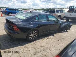 2019 Volvo S60 Momentum with VIN 7JR102FK1KG012288, listed as a Copart auction lot 58656403 with 47,609 mi miles. Bid and sale history available at carsss.com. Image 3.