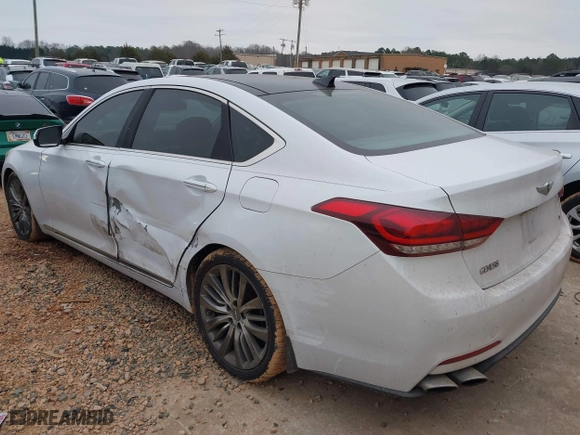 2015 Hyundai Genesis 5.0L with VIN KMHGN4JF8FU073687, listed as a IAAI auction lot 41118050 with 125,296 mi miles. Bid and sale history available at carsss.com. Image 3.