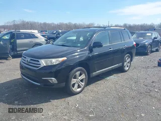 2012 Toyota Highlander Limited with VIN 5TDDK3EH7CS171888, listed as a IAAI auction lot 41845049 with 310,100 mi miles. Bid and sale history available at carsss.com. Image 17.