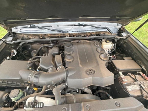 2018 Toyota 4Runner SR5 with VIN JTEBU5JR9J5557125, listed as a Copart auction lot 55256985 with 145,315 mi miles and Clean Title. Bid and sale history available at carsss.com. Image 7.