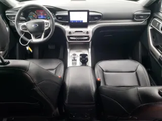 2024 Ford Explorer XLT с VIN 1FMSK7DH2RGA47056, выставлен на аукционе Copart как лот 58846645 с пробегом 9 956 миль миль и Чистый • Clean title. История ставок и продаж доступна на DreamBid. Изображение 8.