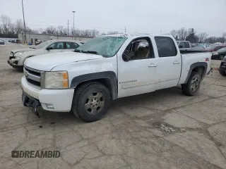 2007 Chevrolet Silverado 1500 LTZ with VIN 2GCEK13M571690962, listed as a Copart auction lot 88044285 with 204,980 mi miles and Salvage Title. Bid and sale history available at carsss.com. Image 1.