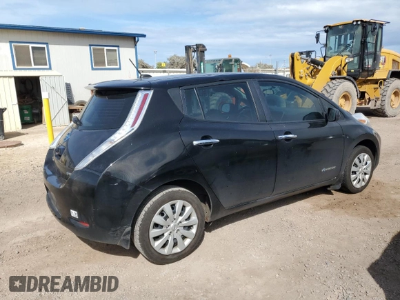 2015 Nissan LEAF S z VIN 1N4AZ0CP2FC326818, wystawiony jako Copart lot #56749725 z przebiegiem 67 572 mil mil oraz Czysty tytuł • Clean title. Historia ofert i sprzedaży dostępna na DreamBid. Obrazek 3.