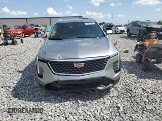 2025 Cadillac XT4 FWD Premium Luxury z VIN 1GYFZCR43SF128251, wystawiony jako Copart lot #59265035 z przebiegiem 7 271 mil mil oraz Czysty tytuł • Clean title. Historia ofert i sprzedaży dostępna na DreamBid. Obrazek 5.