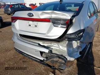 2021 Kia Forte LXS with VIN 3KPF24AD7ME264259, listed as a IAAI auction lot 41935173 with 56,376 mi miles and . Bid and sale history available at carsss.com. Image 18.
