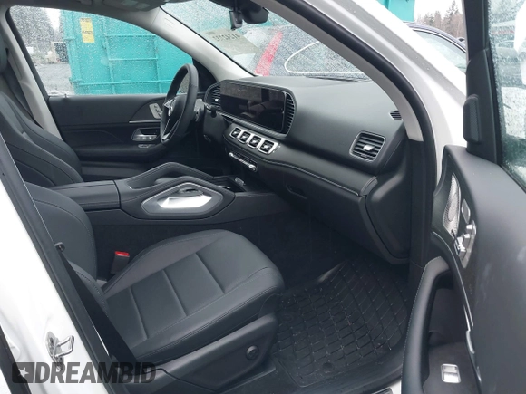 2024 Mercedes-Benz GLE 450 with VIN 4JGFB5KB3RB177056, listed as a IAAI auction lot 41242732 with 2,030 mi miles and . Bid and sale history available at DreamBid. Image 5.