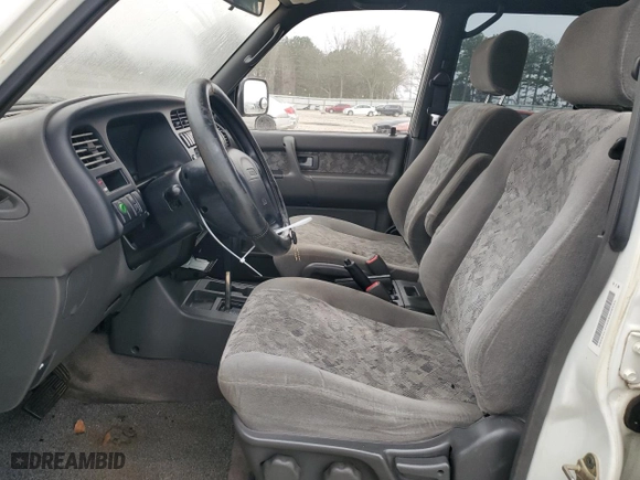 2001 Isuzu Trooper S with VIN JACDS58X317J10350, listed as a Copart auction lot 86424714 with 186,279 mi miles and Clean Title. Bid and sale history available at carsss.com. Image 7.